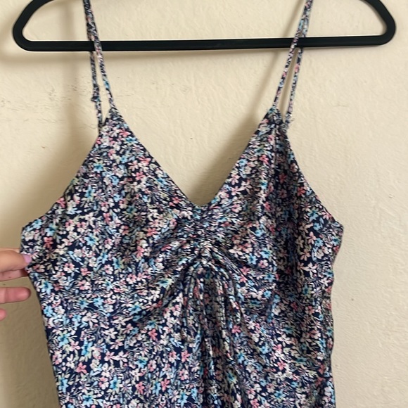 Dress - Picture 2 of 5